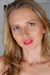 Alina Long in Trans-Visions 9