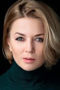 Iryna Verenych-Ostrovska in Czarna chusta