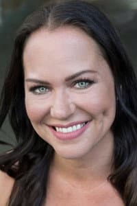Caroline Clements in Dibs!