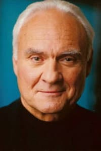 Kenneth Welsh in Mind Prey