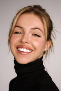 Natali Yura in The Gentleman Thief