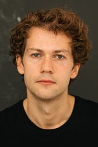 Ilya Lykov in Шерлок Online