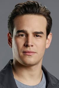 Alberto Rosende in Shadowhunters