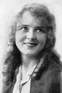 Gladys Leslie in A Stitch in Time