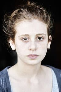 Yara Pilartz in Psylo