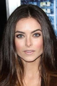 Brooke Lyons in 40ish