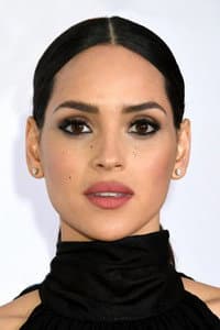 Adria Arjona in Onslaught
