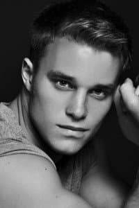 Josh Plasse in All Out Dysfunktion!
