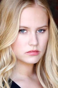 Danika Yarosh in Jack Reacher: Never Go Back