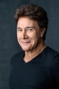 Fernando Allende in El primer amor