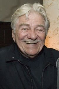 Luciano De Ambrosis in La vita semplice