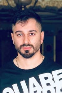 Yasin Həzirə in 4 Baş
