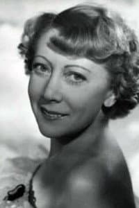 Martine de Breteuil in Les Nouveaux Maîtres