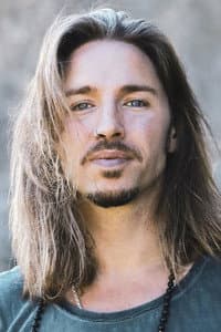 Gil Ofarim in Unter deutschen Betten