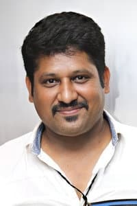 Dindugal Saravanan in Vennila Veedu