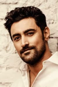 Kunal Kapoor in Jewel Thief - The Heist Begins