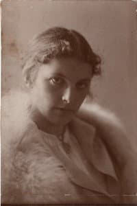 Aleksandra Rebikova in Барышня и хулиган
