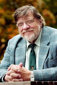 Leo Lastumäki in Kun tuomi kukkii