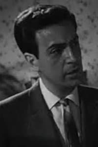 Paul Kent in Family Flight