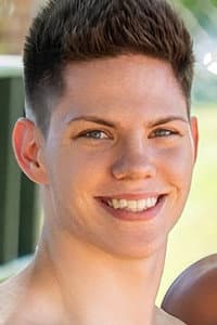 Riley Chaux in Power Bottoms