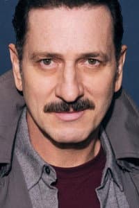 Juan Carlos Remolina in Párvulos: Hijos del Apocalipsis