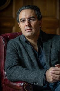Juan Gabriel Vázquez in Síndrome de los quietos