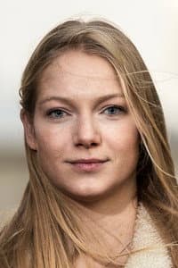 Saga Garðarsdóttir in Ástin sem eftir er