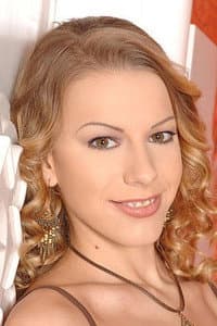 Bernice in Anal loving babes