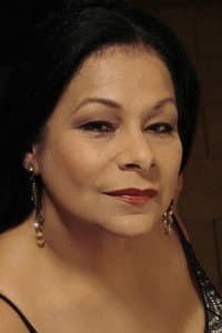 Violeta Alemán in Cheila, una casa pa’ Maíta
