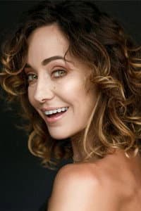 Lavinia Biagi in Il padre e lo straniero
