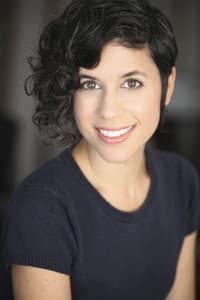 Ashly Burch in De Geest en Molly McGee