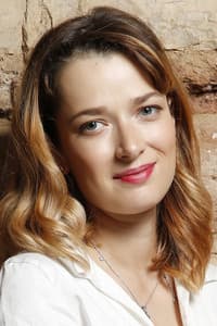 Marika Šoposká in Hrobník