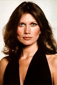Maud Adams in Pasión de hombre