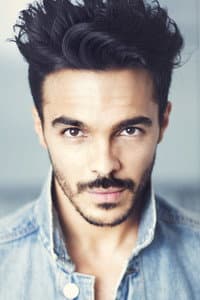 Shalim Ortiz in American Curious