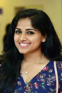Chandini Sreedharan in Ainthu Ainthu Ainthu