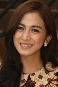 Nina Zatulini in Aku, Kau & KUA