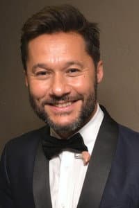 Diego Torres in Papeles en el viento