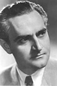 Károly Kovács in Pénz beszél
