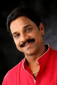 Vinod Kovoor in Akkuvinte Padachon