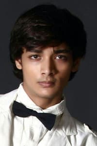 Ayush Tandon in 7 Khoon Maaf