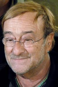 Lucio Dalla in La mazurka del barone, della santa e del fico fiorone