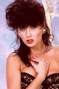 Lauren Hall in Bad
