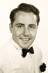 Thomas Beck in Walking Down Broadway