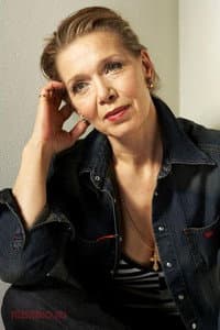 Tatyana Lebedkova in Тростинка на ветру