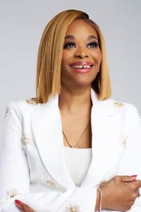 Christina Bell in The Clark Sisters: First Ladies of Gospel