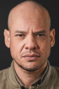 Héctor Molina in Patrona