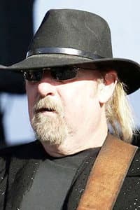 Larry Junstrom in 38 Special - Live At Rockpalast