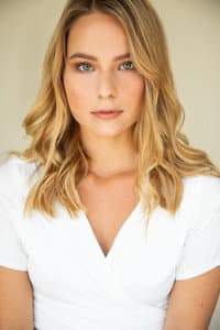 Annika Foster in Followers