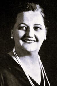 Lucille Ward in The Woman He Loved