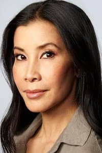 Lisa Ling in Battle of the Arctic Giants